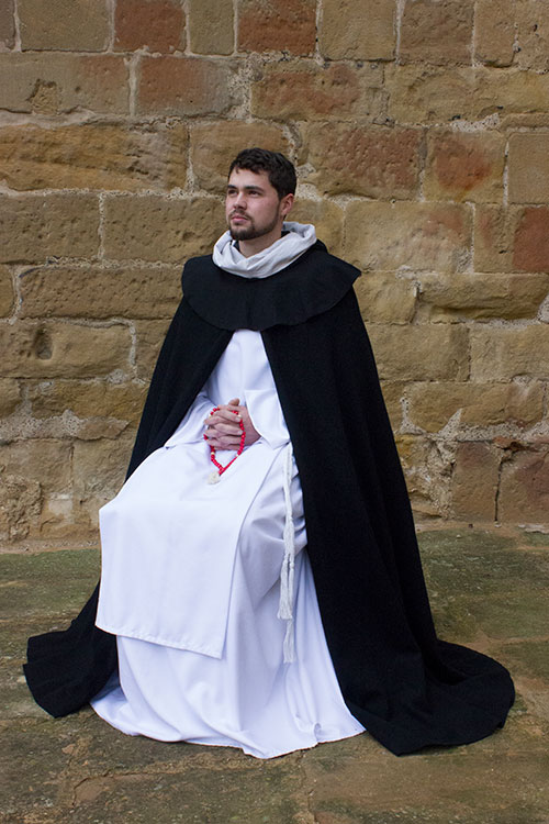 traje medieval monje dominico
